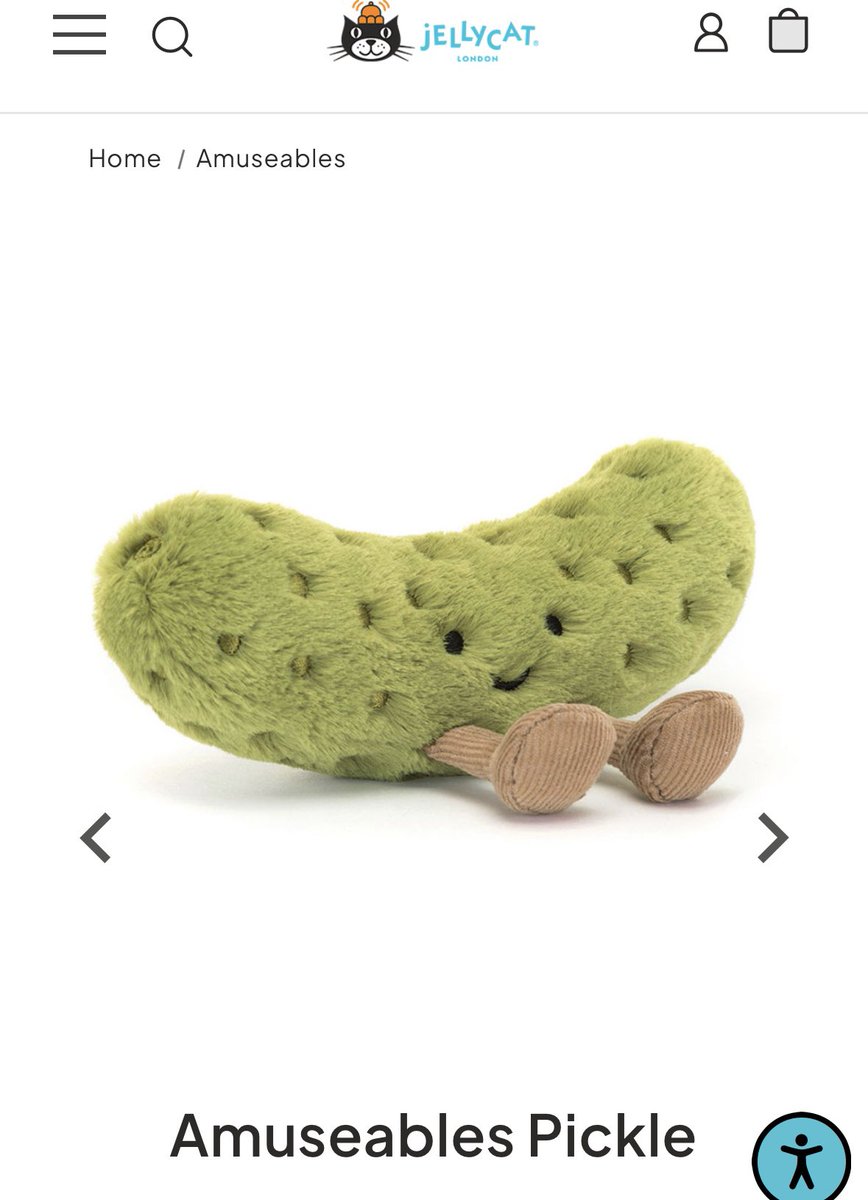 Rosie Cassidy ♚ tweet media