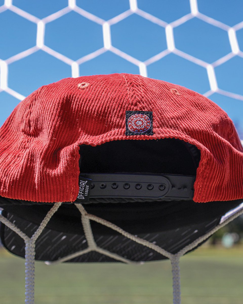 StumptownFooty's tweet photo. We're Teaming Up with @officialeague for a GIVEAWAY! #BAONPDX 
Want to win this AWESOME Portland Thorns Hat?
👇Complete These Steps to be Entered to Win🌹
1. RT
2. Follow @officialeague 
3. Follow @StumptownFooty 

Winner will be Contacted in 48 Hours ⚽️
Good Luck Everyone! #NWSL https://t.co/GOBDWLr4fX