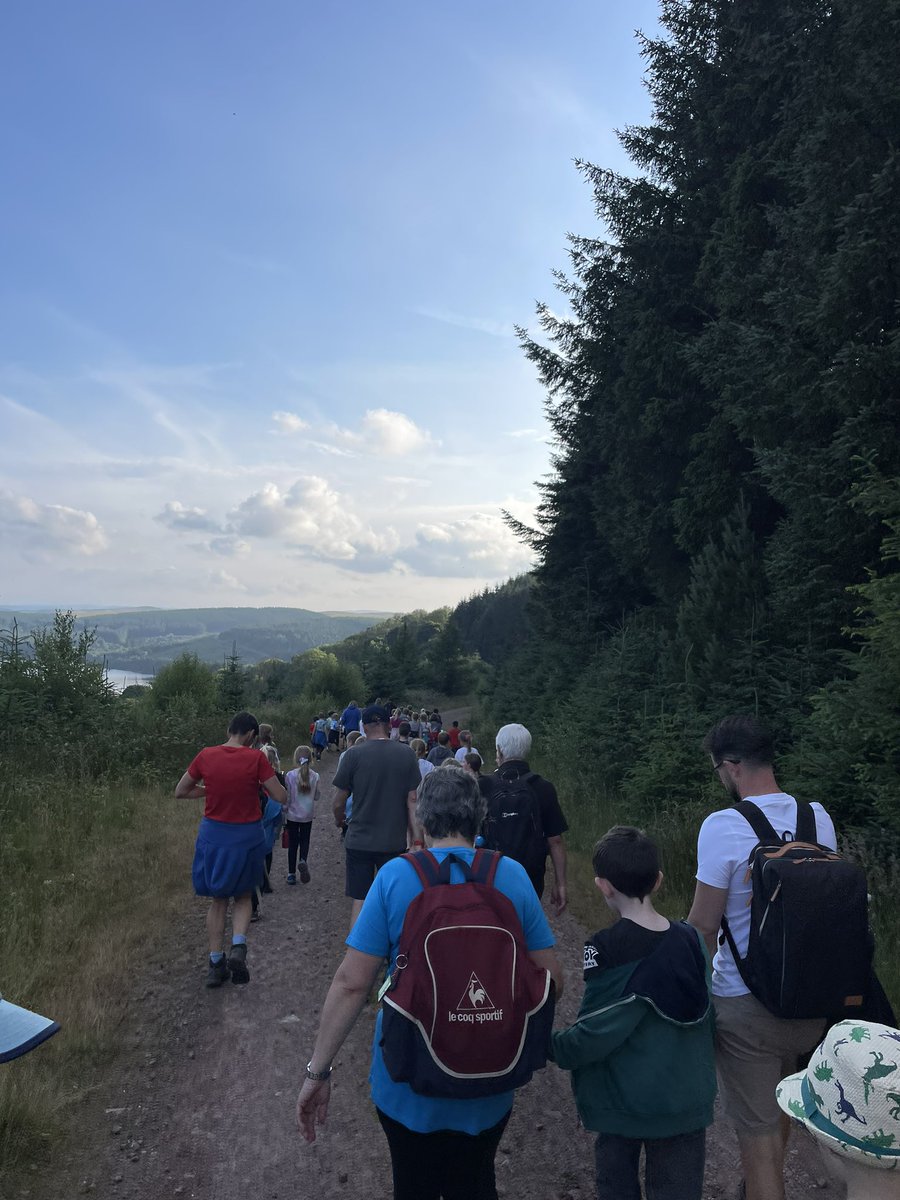 LlanFach2027's tweet photo. A perfect way to end the evening 🌜 https://t.co/9Hi0RcwCr8