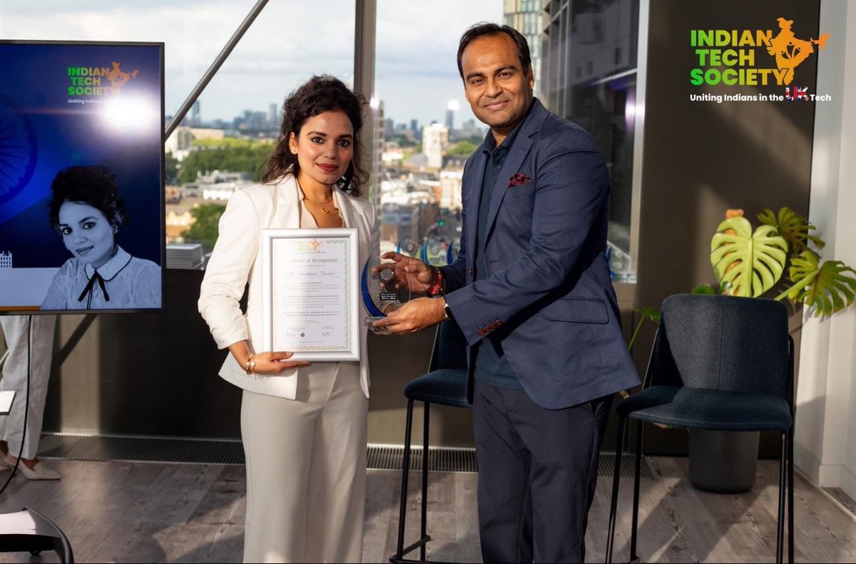 TechIndiaAdv's tweet photo. Delighted to support the Indian Tech Society initiative recognising #Indian leaders who have contributed to the growth of #UK #tech space.

Our co-founder @AfMalhotra had the honour of presenting several awards at the inaugural event in #London hosted @FluidoTweets #Infosys🏅🇮🇳🇬🇧 https://t.co/feEDtQtNWY