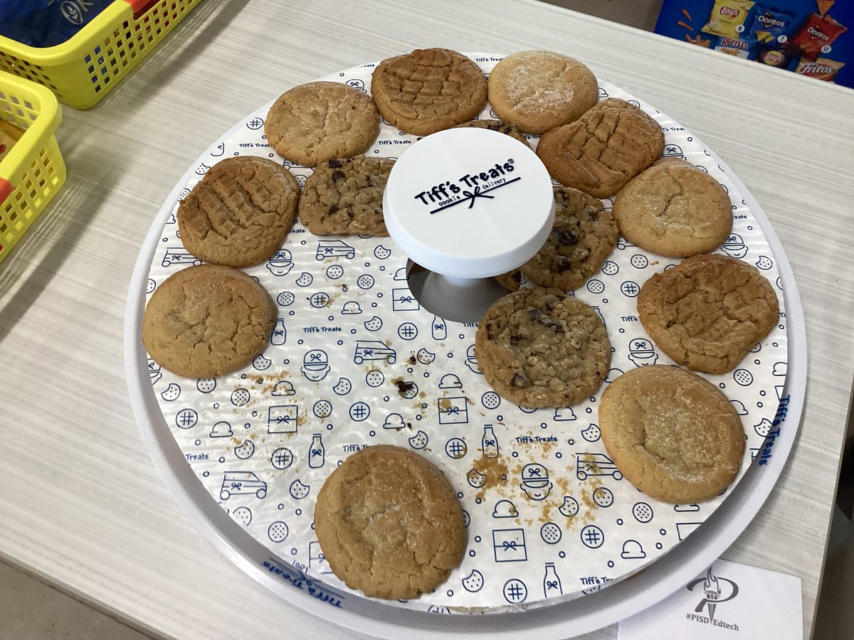 lesleerupp's tweet photo. Thanks to @jlo731 for highlighting the features and functions of @magicschoolai andโฆ for helping fuel our hands-on, @HollyClarkEdu-inspired creative endeavors with fresh-from-the-oven @tiffstreats. #cookiebreak #meaningfulstudentengagement #SummerPD @PISDEdtech @FurrElem. https://t.co/VTJl1lBIOz