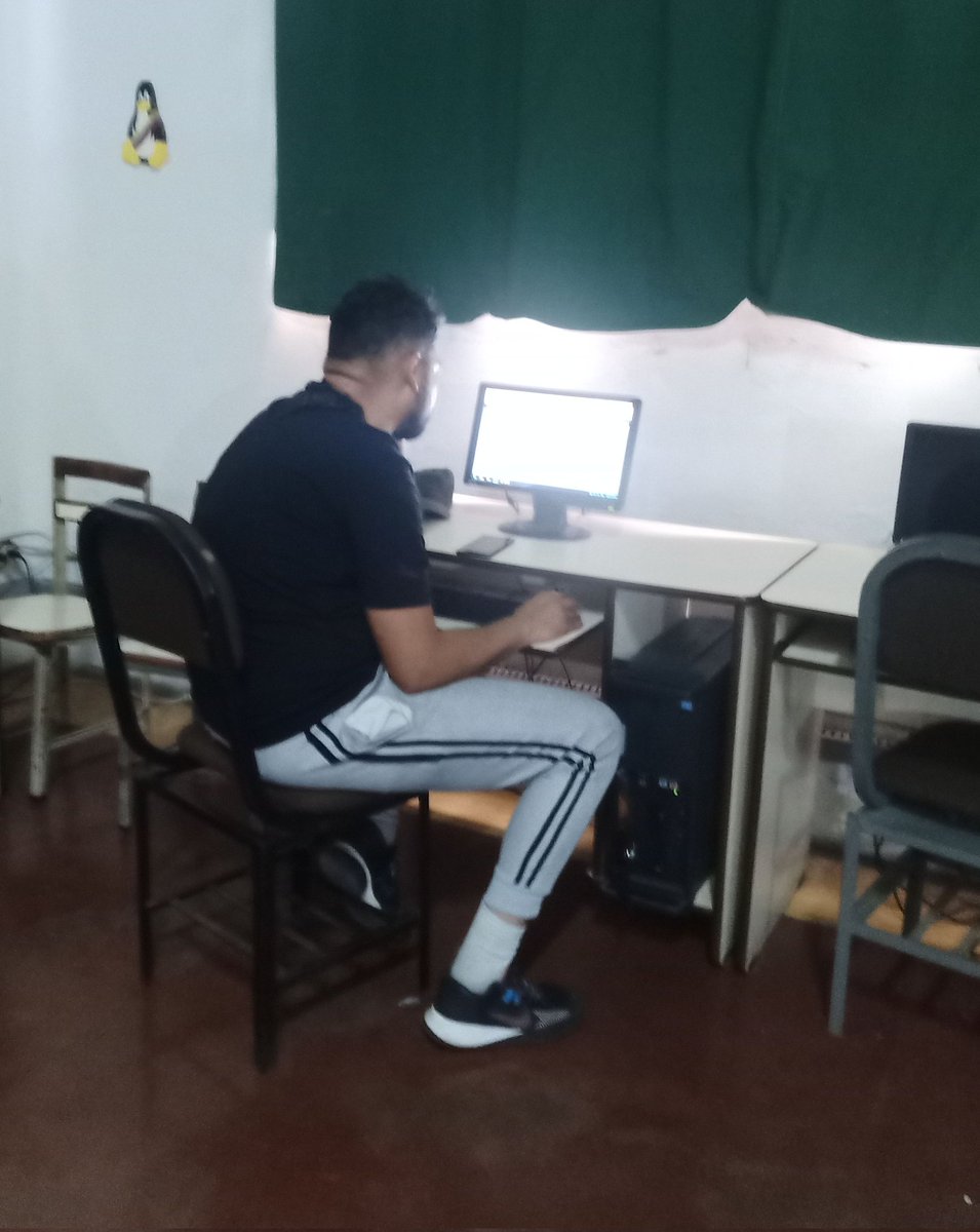 Atención Voceros de la comuna socialista "Bolivar es el Centro" en cuanto a levantamiento por comuna, de los casos necesarios de ayuda, que no han tenido repuesta por la VenApp, solicitar ayuda, entre otros. En el Cbit Wohnsiedler