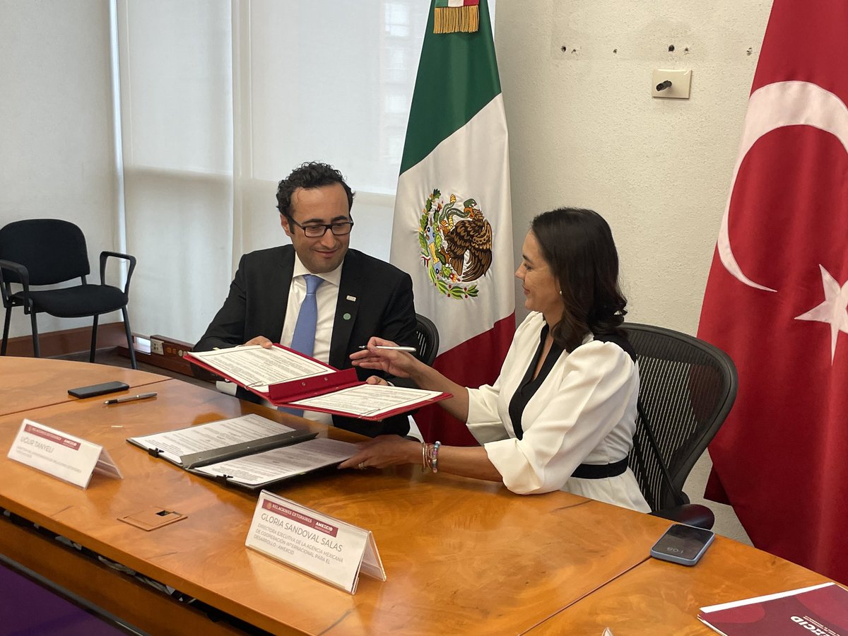 TiKA in Mexico tweet media