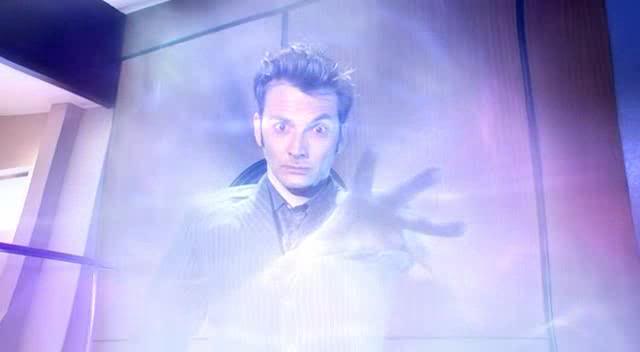scribblesscript's tweet photo. Seriously though did people forget Russell T Davies Doctor Who finales were always this weird and silly and messy or what https://t.co/8kAjn9PBTl