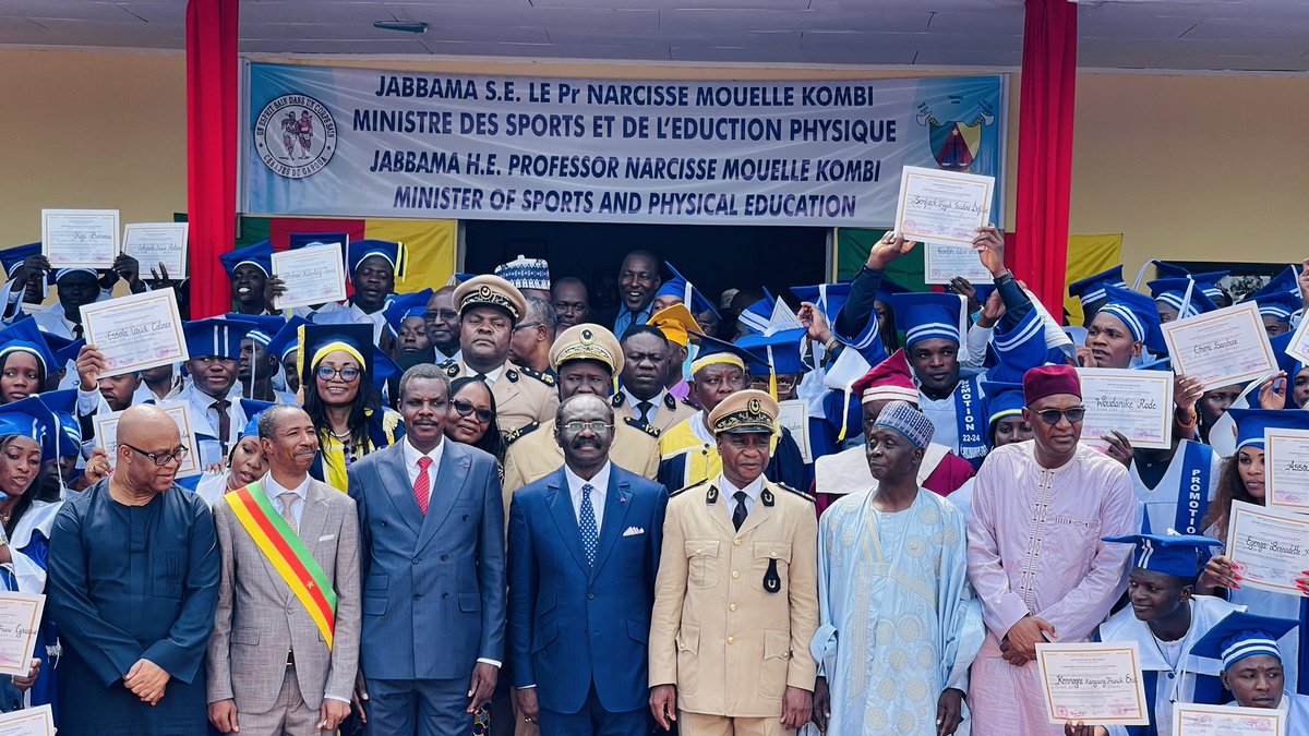 Pr Narcisse MOUELLE KOMBI tweet media