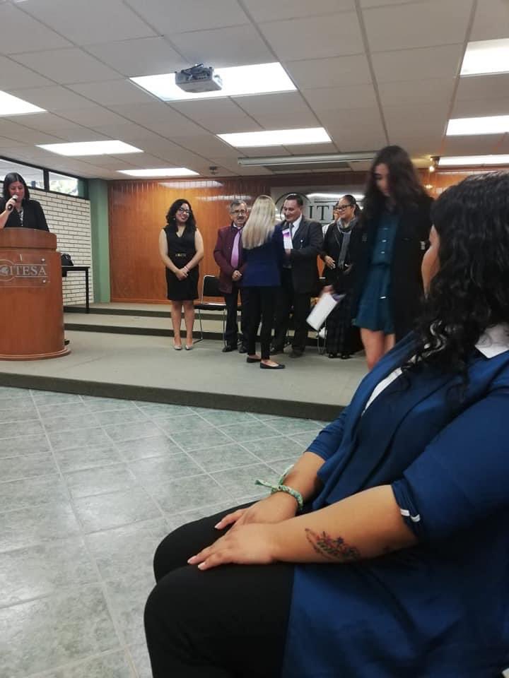 IBojorg's tweet photo. Pasamos de un simple reconocimiento a el título universitario #ITESA https://t.co/qp01EgvOOu