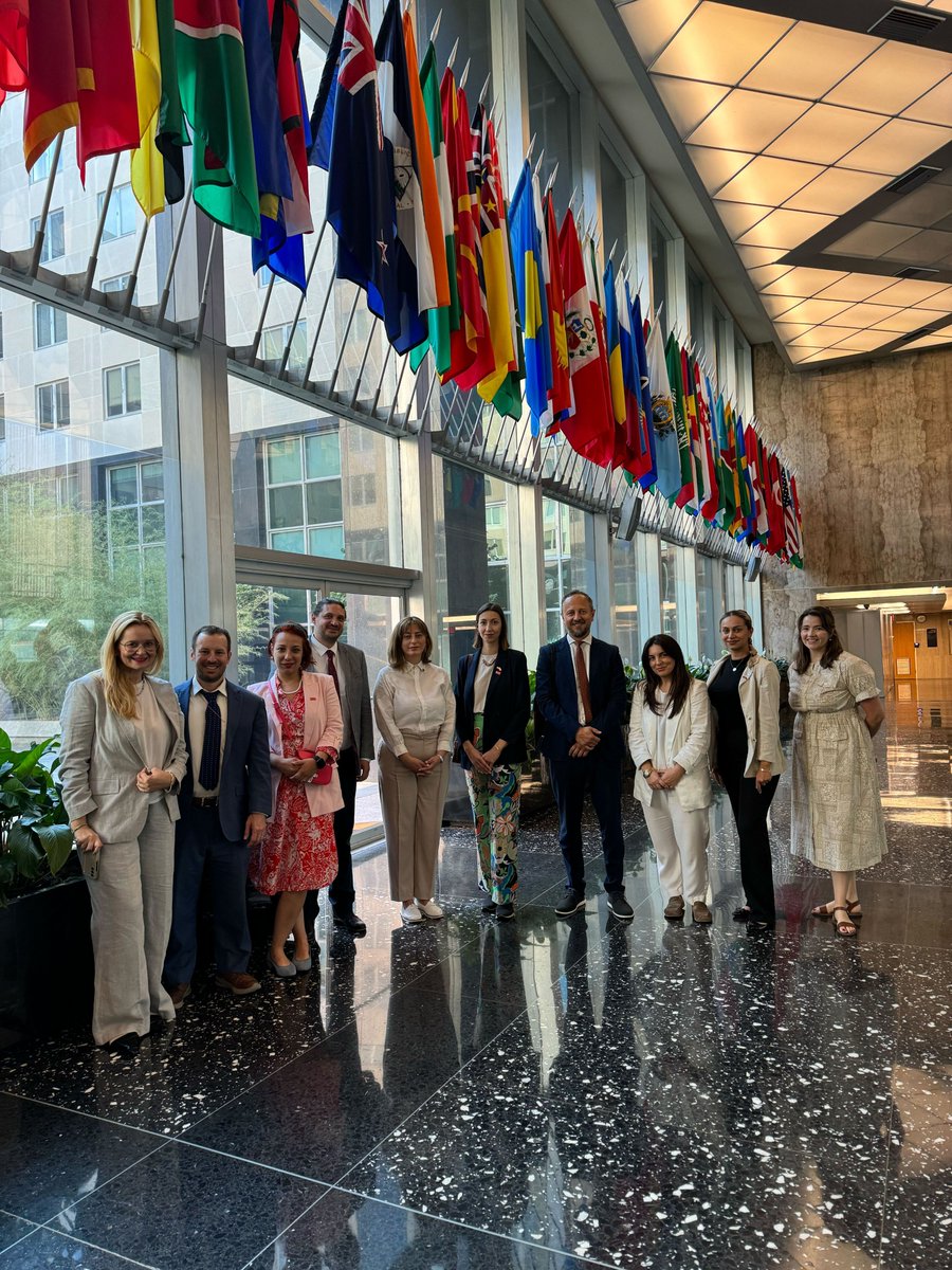 ACYPL's tweet photo. #acyplNorthMacedonia is off and running in DC!

They've discussed diplomatic relations at @StateDept, learned about government transparency with @NDI, visited @IRIglobal, &amp; met with Chanell Autrey (North Macedonia 2022) of @Target to discuss lobbying &amp; retail issues. https://t.co/q8sD7BFLW4
