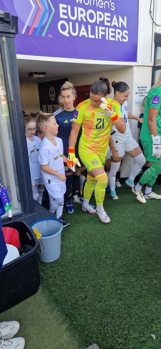 TalulaYoung's tweet photo. Brilliant night @PartickThistle's Wyre Stadium for the @ScotlandNT Women's Team v's Serbia 🏴󠁧󠁢󠁳󠁣󠁴󠁿1 -  🇷🇸 0 and we're into the playoffs for @WEURO2025 

Supported by Signers from @QMAOfficial, @sacred_heartps and @Gargieston who were sponsored by @EE https://t.co/CT6JCdY5qK