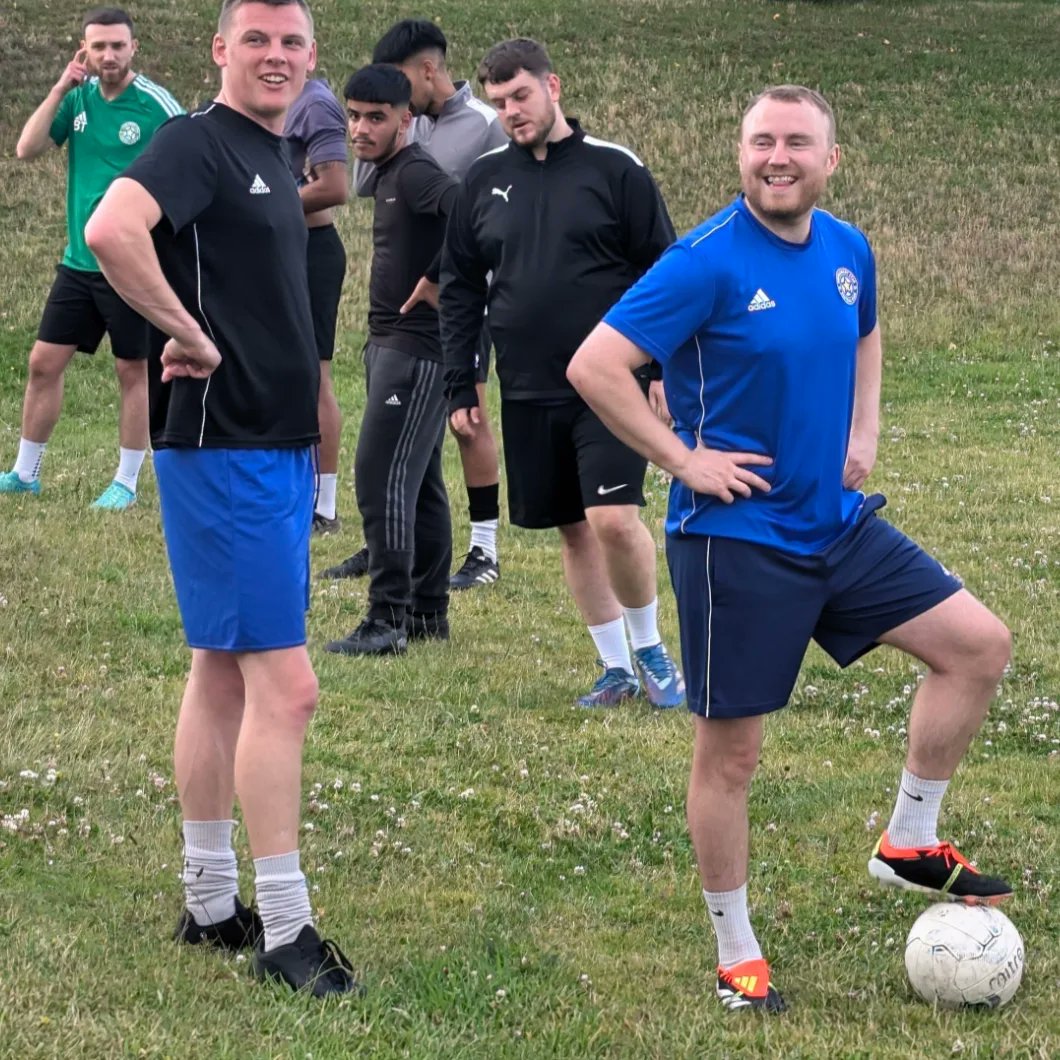 CharlemontStar's tweet photo. It's good to be back ⭐ 

Faces new and old putting the work in at our first pre season session 👏 https://t.co/goaOrGthPE