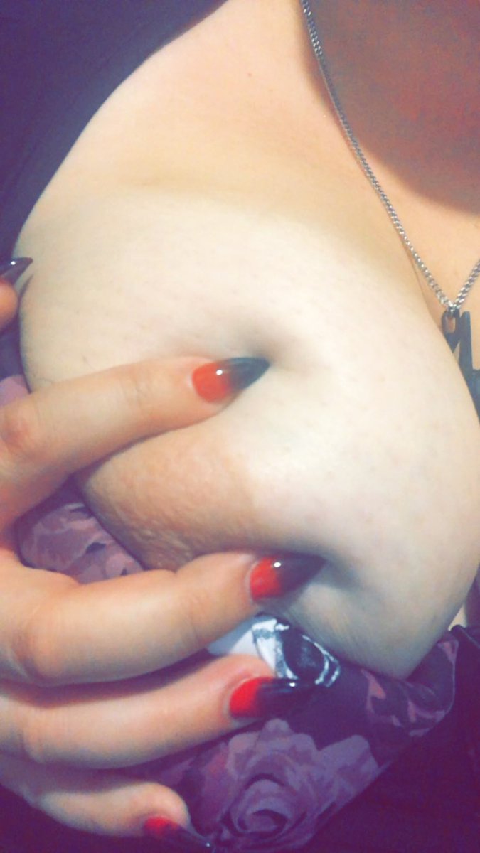 DesireDemoness's tweet photo. i’m so addicted to spending money that isn’t mine that seeing a cashapp notification makes me wet. let see how wet u can make me — the only way u can. 🤭 $DesireDemoness 

findom. femdom. hypnodom. selling content. nsfwtwit. paypig. cashcow. bbw. fetish content. https://t.co/X9i7zvfwJr