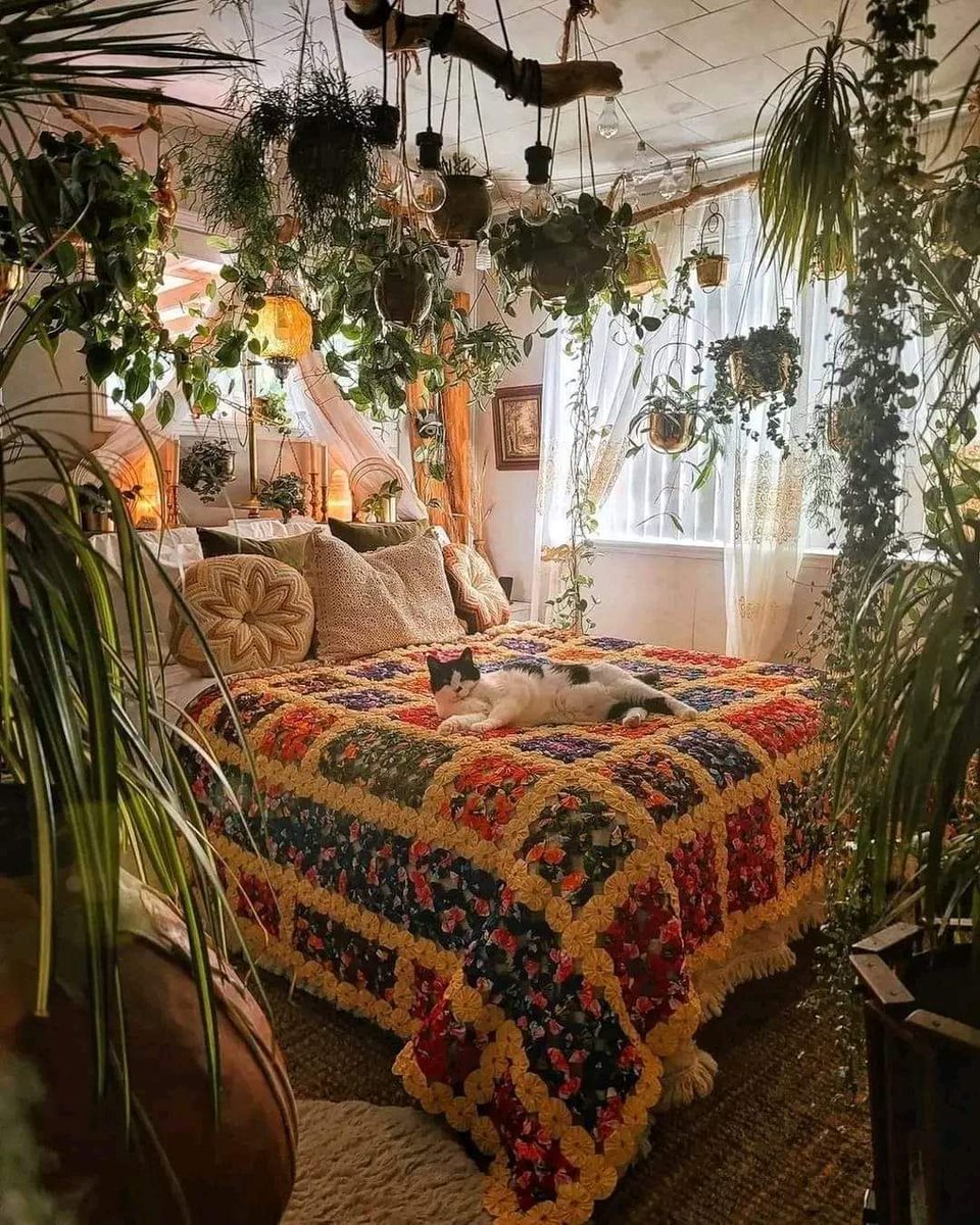 anime_'s tweet photo. Arrietty themed room 🌿 https://t.co/4yjRlrD3d0