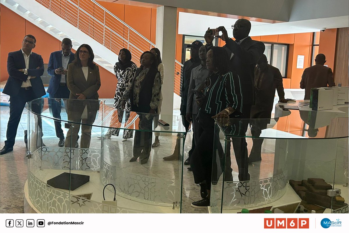 FondationMascir's tweet photo. đžđłđ€đČđŠ En marge de la visite Ă @UM6P_Officiel, #MAScIR a accueilli des reprĂ©sentants sĂ©nĂ©galais et internationaux le 16 juillet 2024.
Exploration de nouvelles opportunitĂ©s pour un dĂ©veloppement industriel durable. đđŹ
@OCPGroup @OCP_Africa
#Collaboration #Innovation #MAScIR https://t.co/gVfRSgeMDV