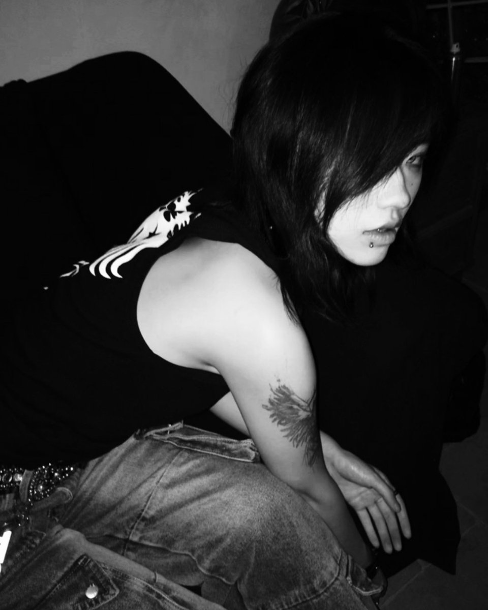 Make me behave like an animal.