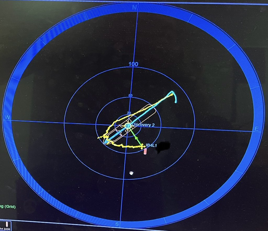Deployment of a telemetric drift free bottom pressure sensor in the Iceland basin. Via the ships USBL we are able to watch live how the sensor free falls to the bottom. How cool is that! #DY181 #AtlantiS #RRSDiscovery <a href="/SAMSoceannews/">Scottish Association for Marine Science</a> <a href="/NOCnews/">National Oceanography Centre</a> <a href="/osnap_updates/">OSNAP</a> <a href="/sonardyne/">Sonardyne</a>