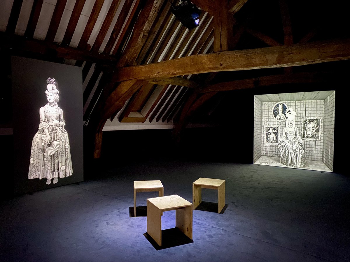 Guiguiii94's tweet photo. Jusqu’au 28 juillet, une mini sélection sans intérêt d’œuvres du Frac IdF, une vidéo historique et décalée assez intéressante du duo américain Mary Reid Kelley et Patrick Kelley et l’expo conceptuelle-perchée du peintre et plasticien irlandais #JustinFitzpatrick (1985-). https://t.co/jO1Nt3XpGS