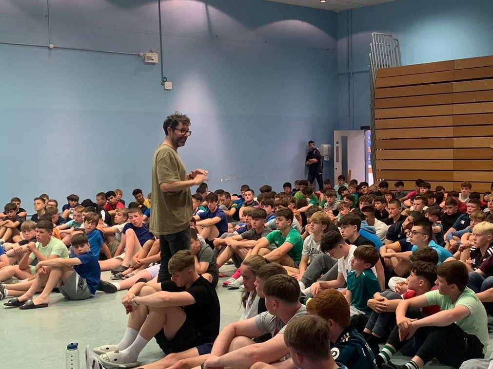 Day 2 on #LeinsterSOE, our focus is on shape in attack. Manipulate defence to create space.
Finishing off the day with a very thought provoking &amp; behaviour changing workshop, a massive thanks to <a href="/carver_coaching/">CARVER Coaching and Performance</a> for his insight &amp; expertise. 
#FromTheGroundUp #SOE