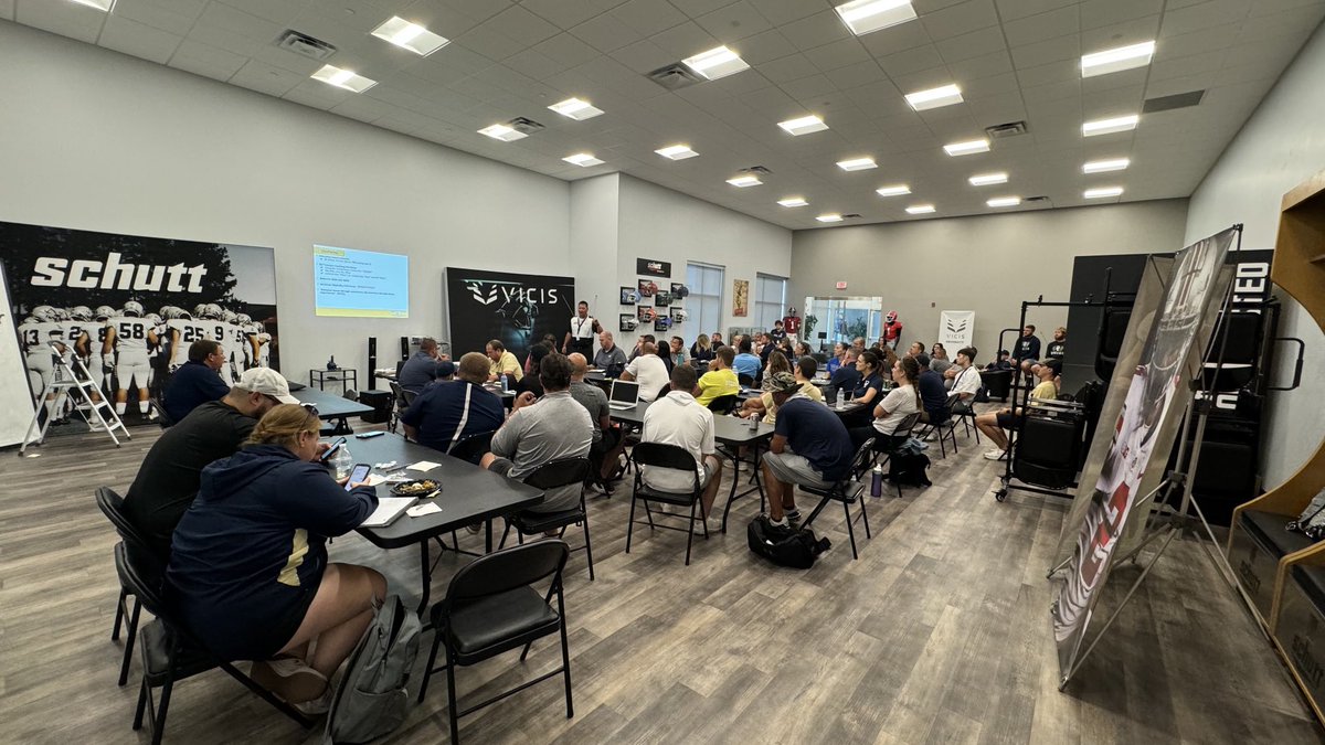 DMS Athletics tweet media