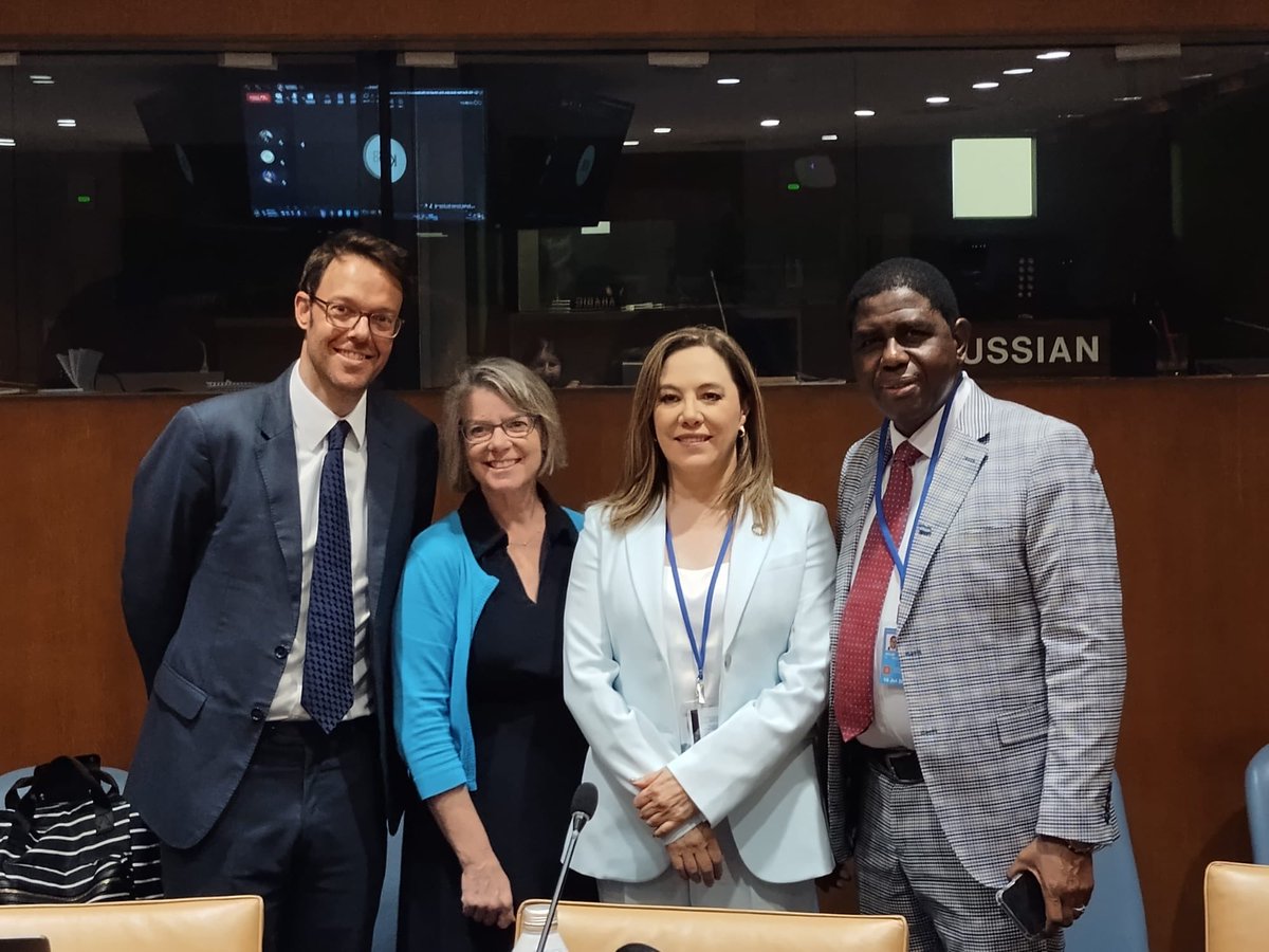 Thank you to the gov of Sierra Leone and UNESCO for the opportunity to moderate a panel on digitization and access to info as enablers for achieving SDGs. An amazing panel, including reps from govts of Mexico, UK, Sierra Leone, and OGP. ⁦<a href="/CarterCenter/">The Carter Center</a>⁩ #info4women