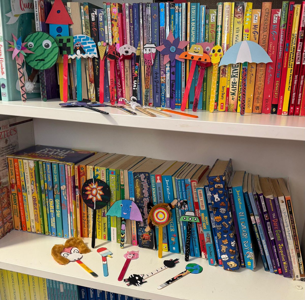 standrewsmajor's tweet photo. Y4! Can you spot your bookmark? 
Created today for the Dinas Powys Village Show, which will take place on Saturday 31st August 2024 at the Lee and Parish Halls and garden #SAMsY4 #SAMsExpressiveArts https://t.co/5OJk3DfzRn