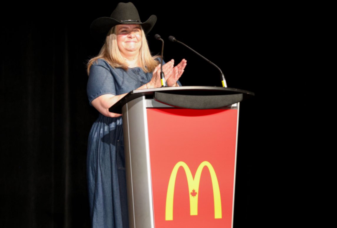 csagrifood's tweet photo. As @calgarystampede 2024 has wrapped up, we thank @McDonaldsCanada for their support and to everyone that attended the Agriculture & Agri-Food Reception to celebrate the #CdnAg industry! π€ #StampedeAg #CSIAC https://t.co/oT14cpXlwZ