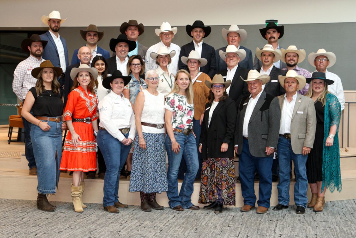 csagrifood's tweet photo. As @calgarystampede 2024 has wrapped up, we thank @McDonaldsCanada for their support and to everyone that attended the Agriculture & Agri-Food Reception to celebrate the #CdnAg industry! π€ #StampedeAg #CSIAC https://t.co/oT14cpXlwZ