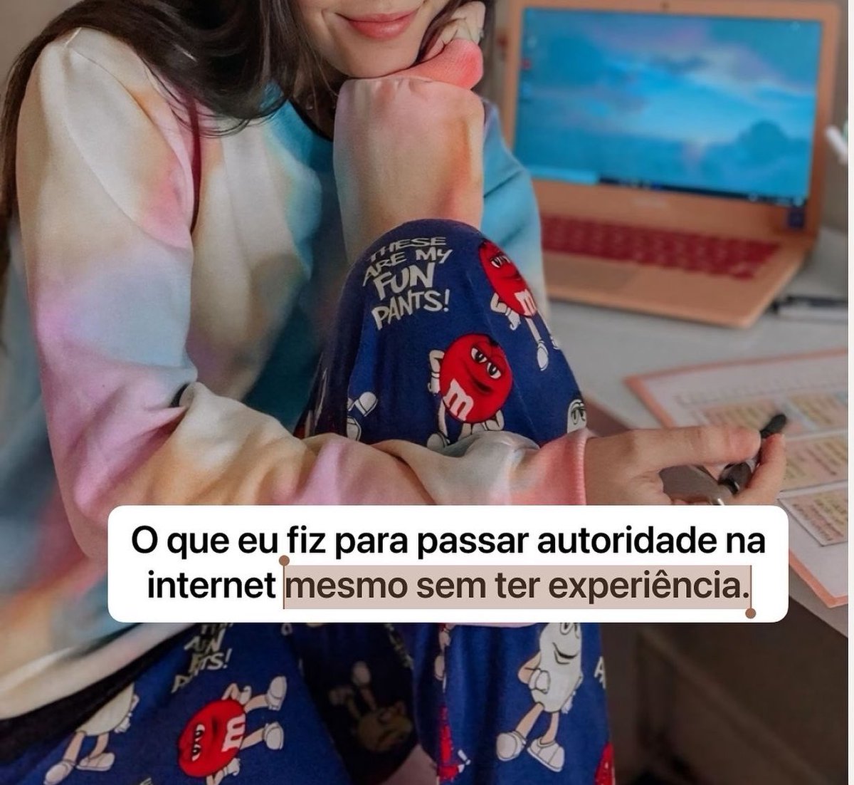 karouescreve's tweet photo. meia noite te conto bicha https://t.co/AcM8GzlnWF