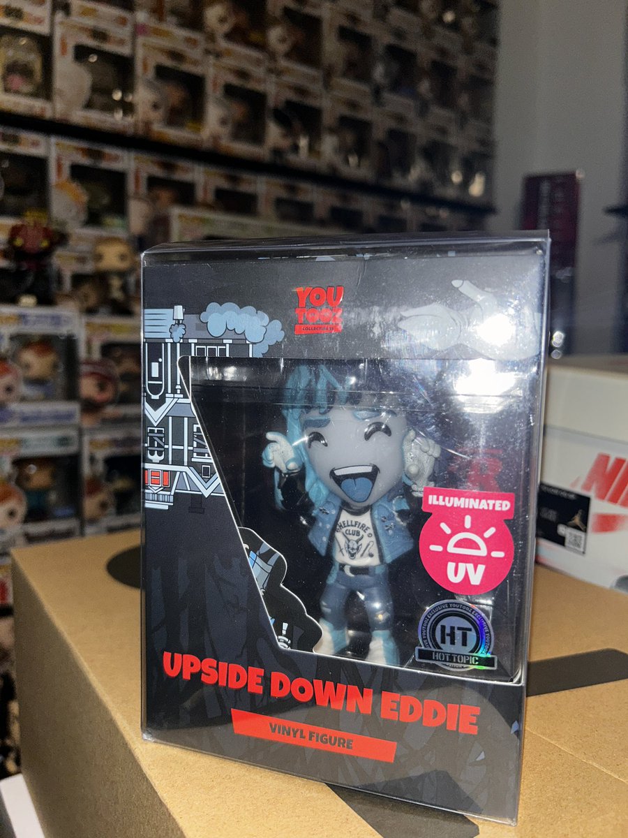 tdragons345's tweet photo. It’s Giveaway #4. Don’t miss out on this awesome Eddie Upside Down LE 500 YouTooz. You already know the deal, just Like, Follow, and Repost for a chance. Winner will be selected on Friday July 19th!!! #StrangerThings5 https://t.co/RypzpJQwB9