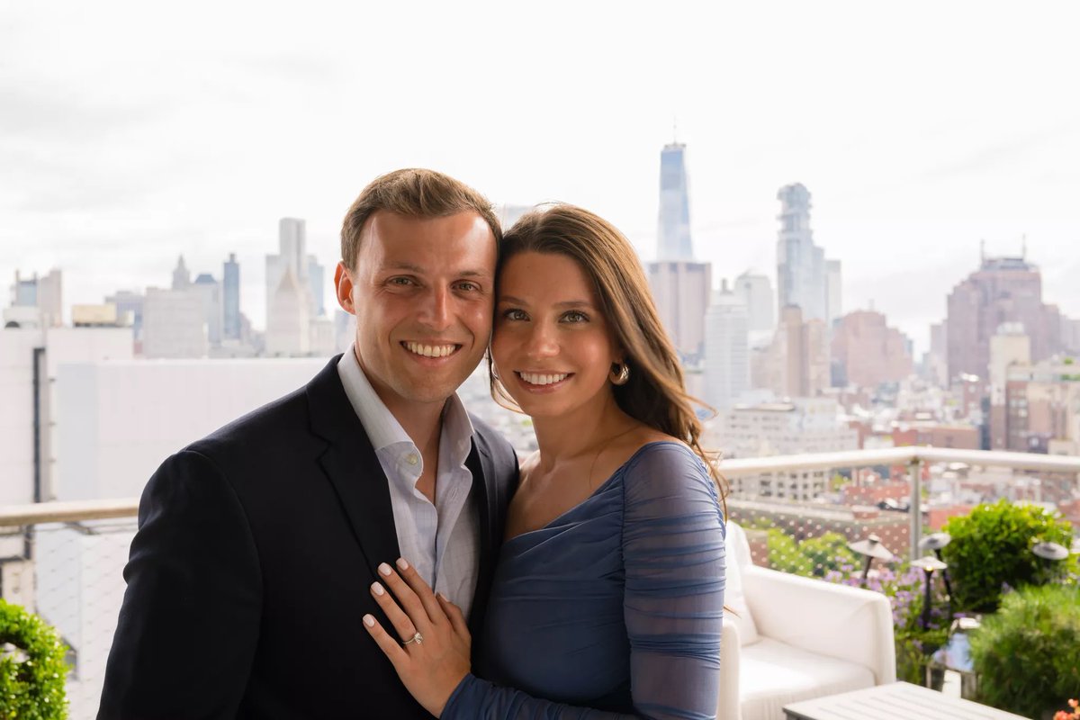 Player 2 loading in…

Put down the headband and controller this weekend for a good reason ❤️

Hope this won’t cut into my gaming schedule too much…😅