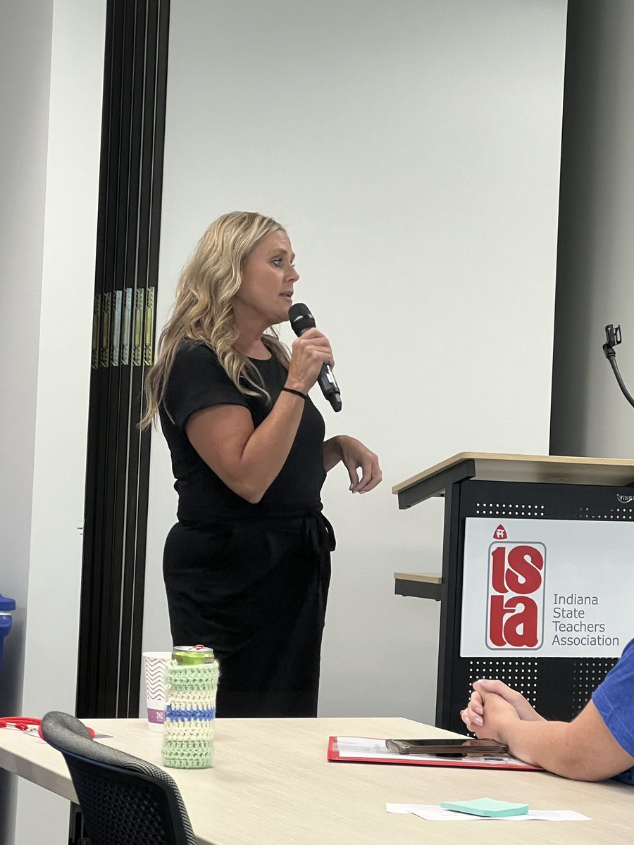 GEA4you's tweet photo. Jennifer McCormick stopped by to thank teachers for what they do. https://t.co/b4joZszWAK