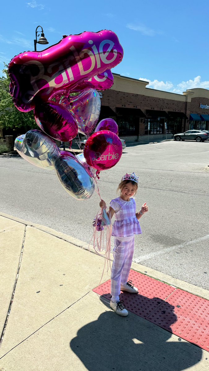 RomanAtwood's tweet photo. The longest wait of my life is already 7 today.. Happy Birthday Cora ❤️🎉 https://t.co/COQvnIfkTx