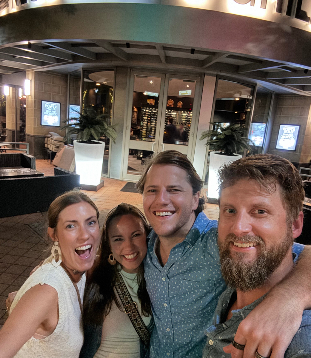 Mats_Fuel_Equip's tweet photo. Family first, business second? For us, they’re one and the same! Cherishing every moment &amp; deal created together. https://t.co/00UseqBrtg