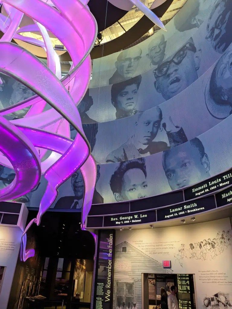 RebelliousMag's tweet photo. Mississippi as My Godmotherland https://t.co/r4KvgLpVLJ by #IdaBWells descendant @MichelleDuster 

#JacksonMississippi
#history #family #legacy #Chicago #Mississippi
#MSCivilRightsMuseum
@MDAH_Official https://t.co/UYuumBCnDU