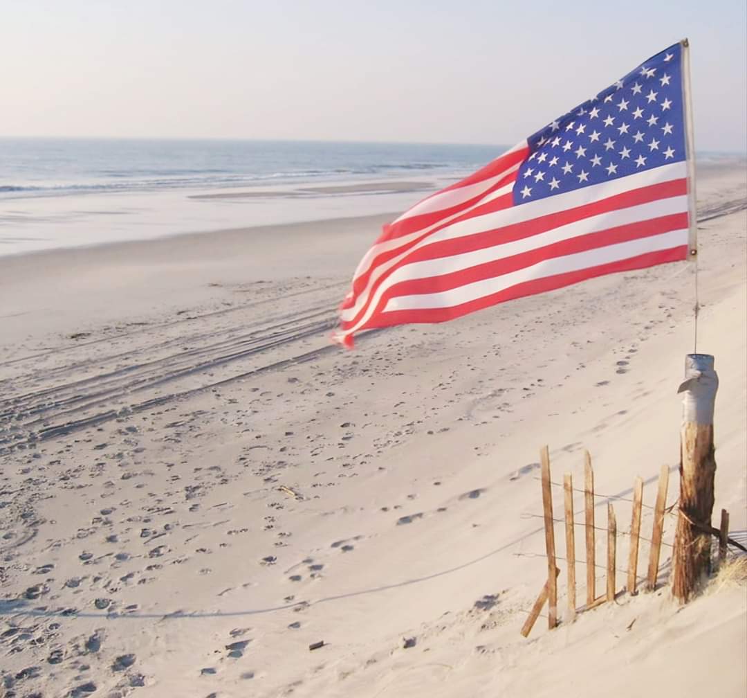 TomOster6's tweet photo. God bless America. #RNC2024 https://t.co/nW9T7FsNpy
