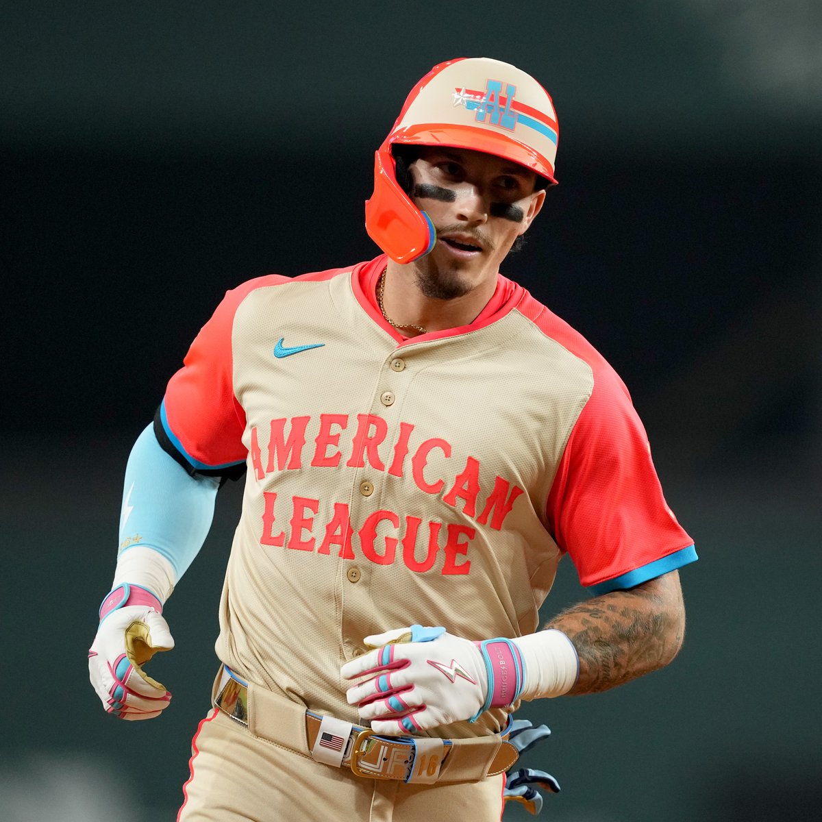 Jarren Duran is the first Red Sox player to homer in the All-Star game in 1️⃣3️⃣ years 😤

(h/t <a href="/Steve_Perrault/">Steve Perrault</a>)