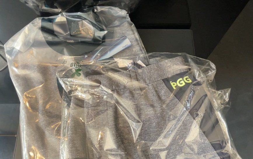 VeriaL_'s tweet photo. ちょっとPGGに浮気⛳️👕 https://t.co/q8RjkCy7XL