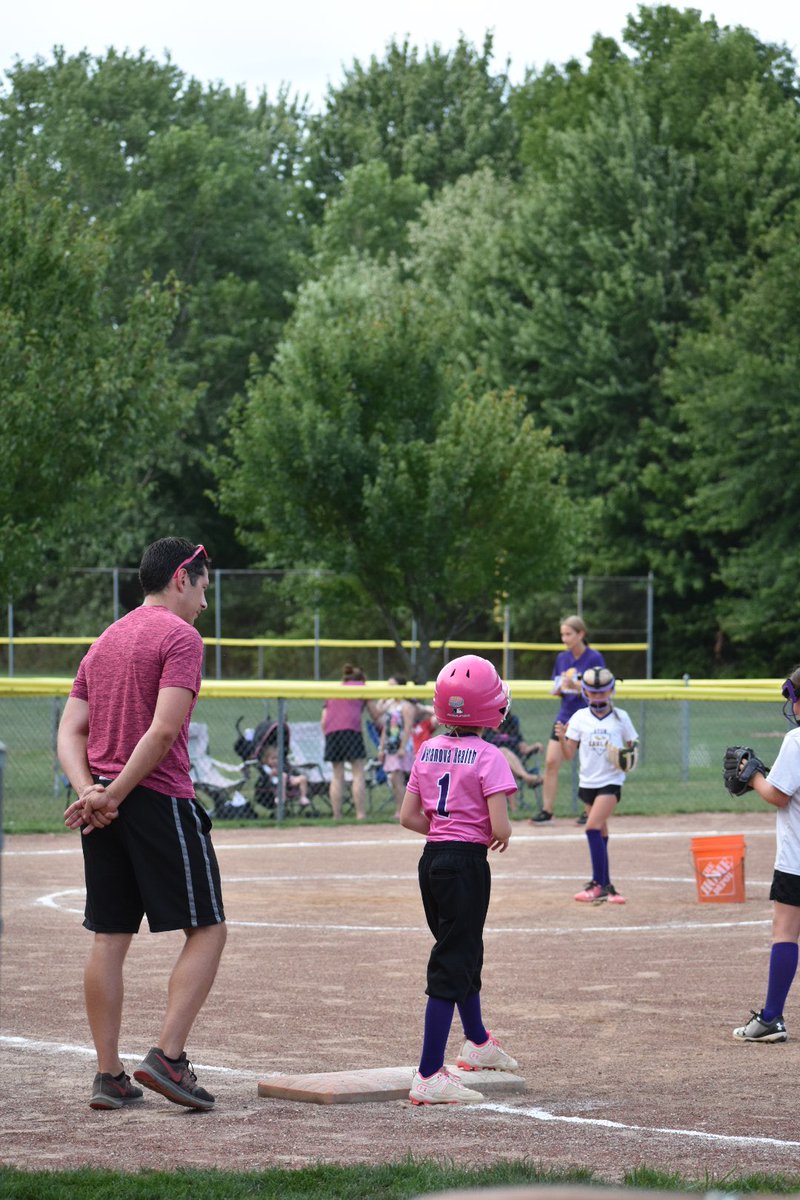 FletchArt's tweet photo. Thank you @AvonOhioLL for a great Rookie Softball #AllStarGame https://t.co/MxVDabOdBC