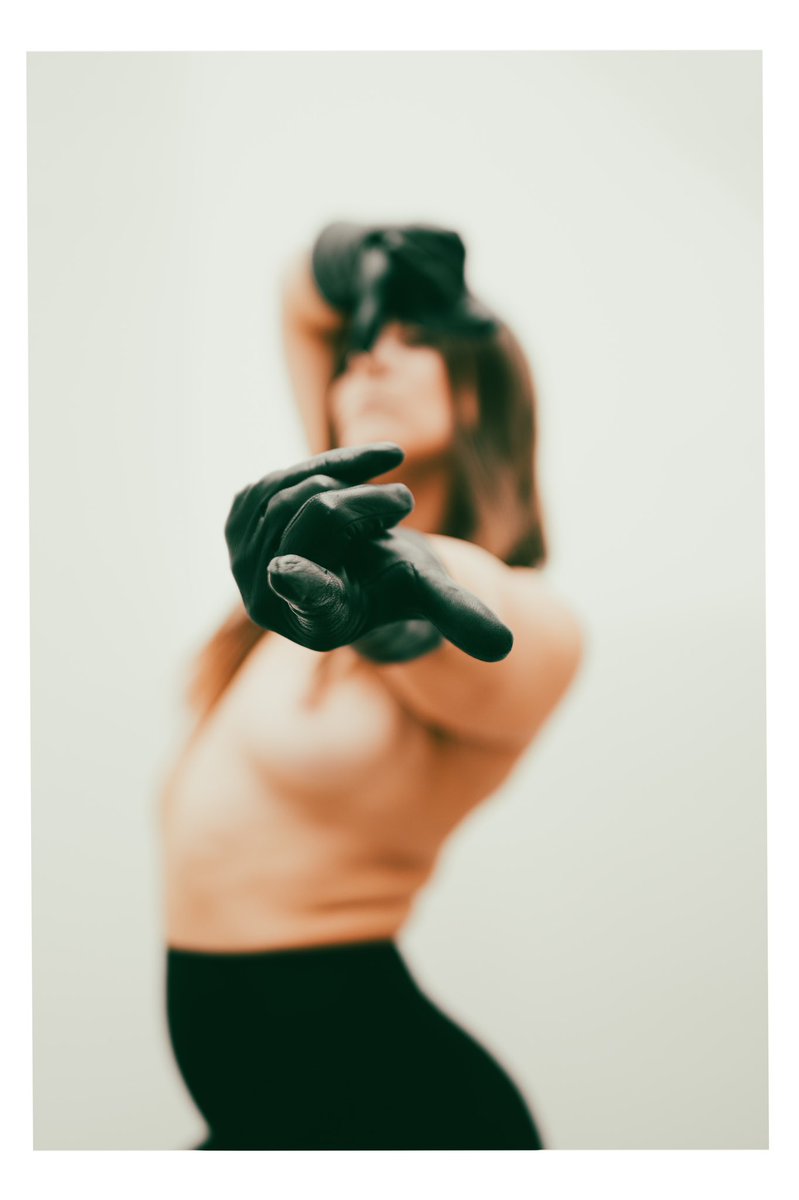 RavenMychelle's tweet image. Dope shoot with Kyle Rief, Vancouver, Canada 
#canadianmodel #canadianphotographer #leica #photography