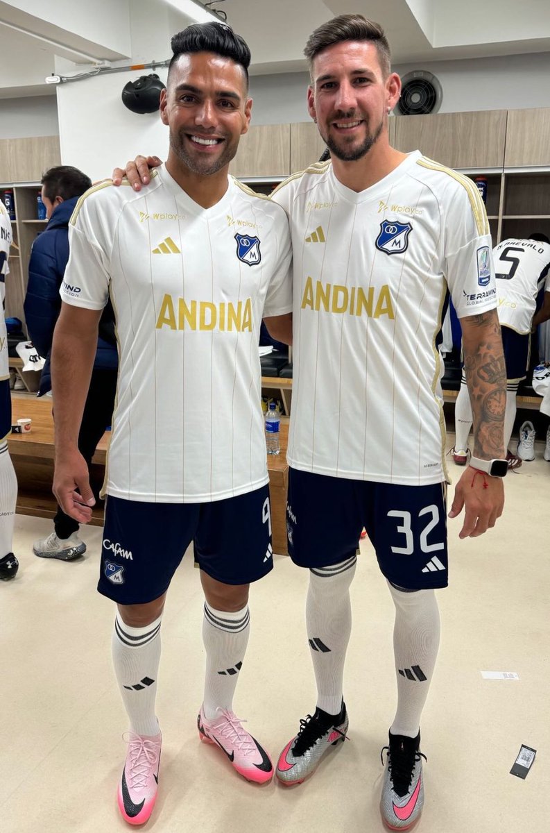 AldairBernal10's tweet photo. Es más bonita que la titular y un 9 le doy. 🙏🏻 https://t.co/aCqlo7gYEX