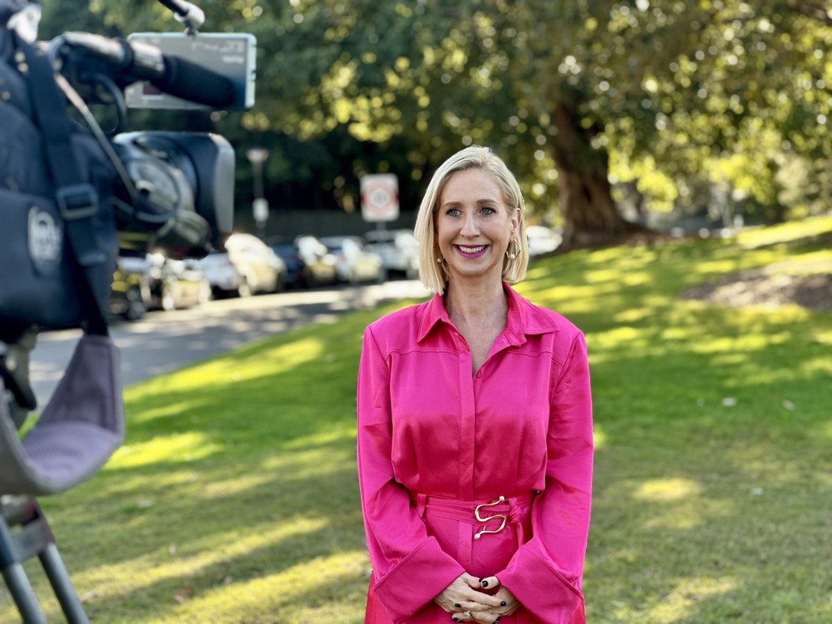 DiabetesAus's tweet photo. Great to kick off the day doing media interviews with @7NewsSydney to promote the need for more affordable access to diabetes technology for all Australians living with diabetes. New modelling shows CGM for people with t2 diabetes can reduce complications #unitefortech #NDW24 https://t.co/oKli8MTs3P