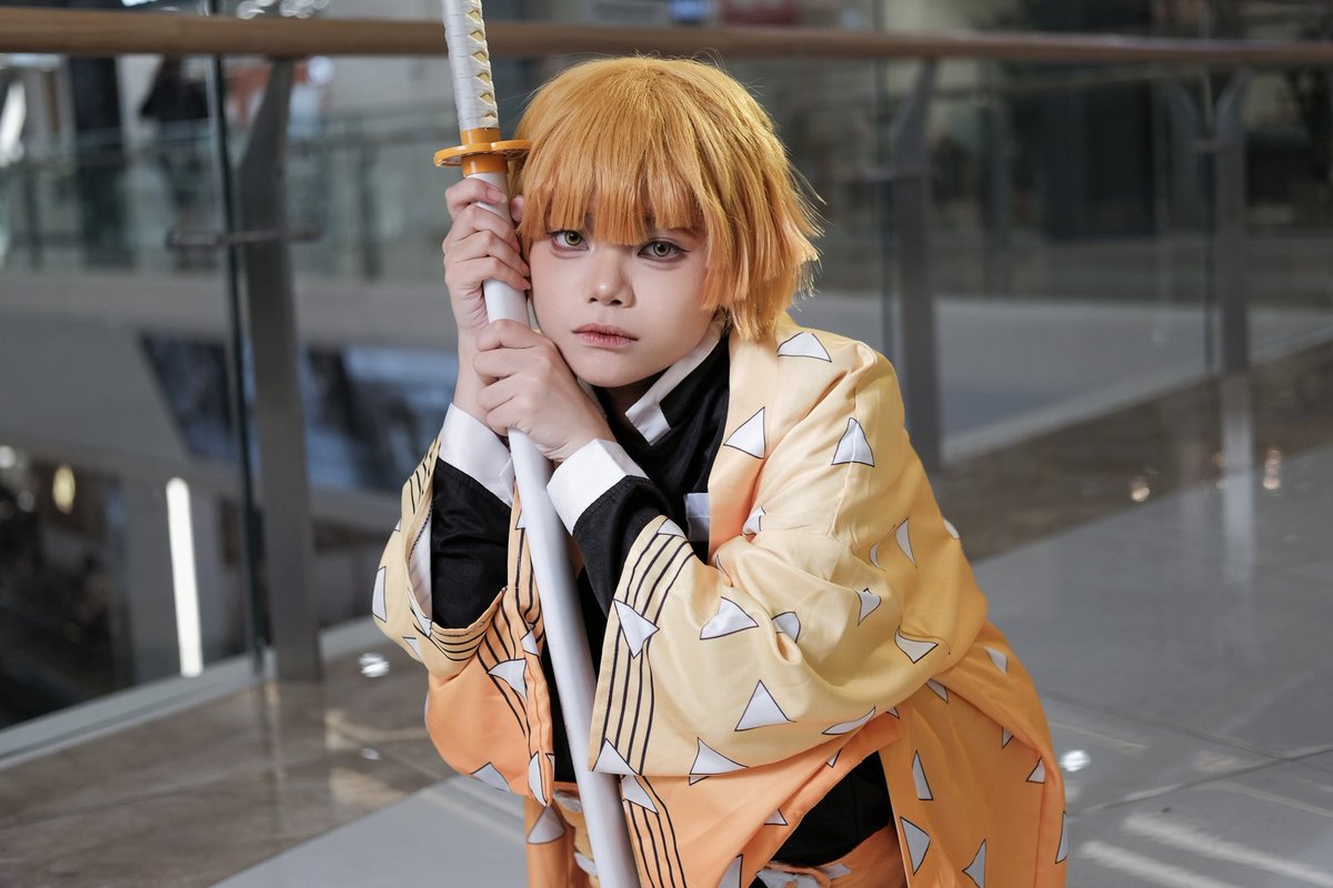 Vitis_cos's tweet photo. #zenitsu #kimetsunoyaiba #kny https://t.co/JpjXPlqYiy