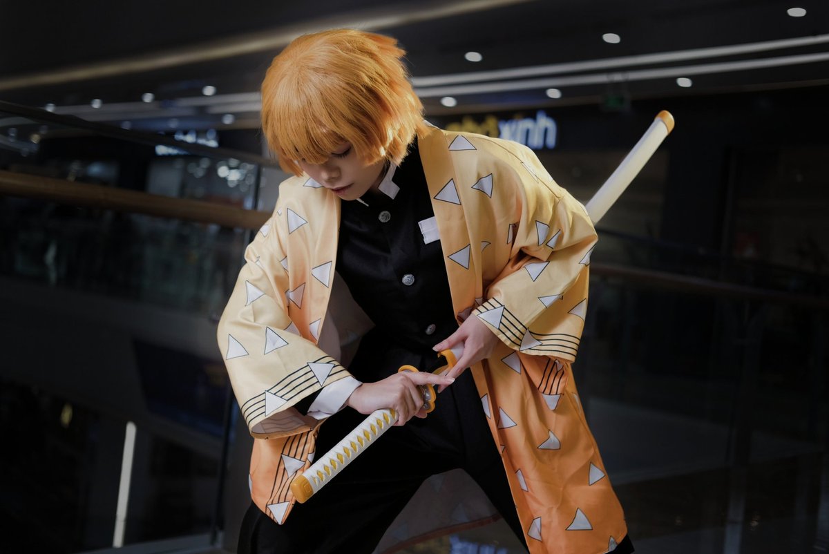 Vitis_cos's tweet photo. #zenitsu #kimetsunoyaiba #kny https://t.co/JpjXPlqYiy