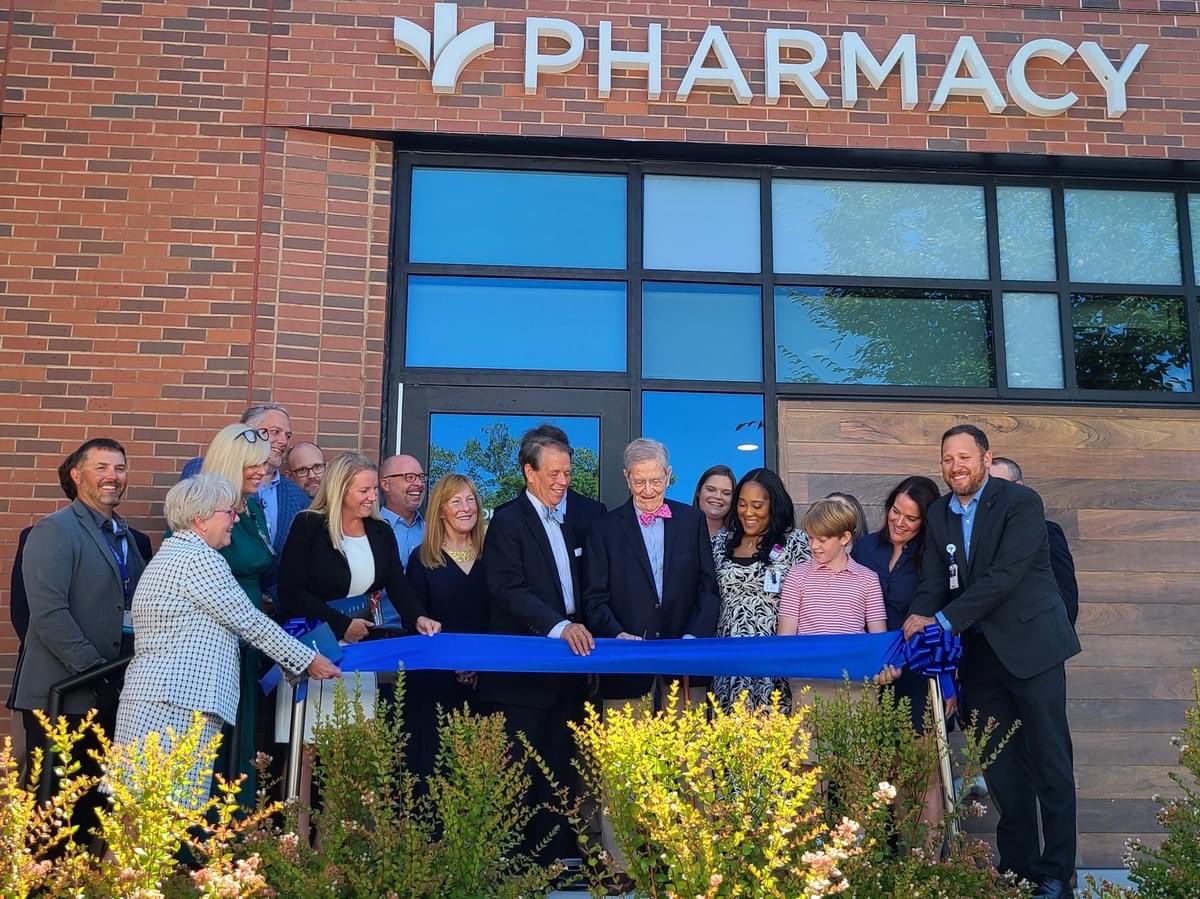 MillsGallivan's tweet photo. #PixOWeek - my 101 year old father, Harold F. Gallivan, Jr. cutting the ribbon for St. Francis’ new Medications of Hope Pharmacy. Thank you Dad for showing all of us what it means to offer good help to the needy! https://t.co/wYoz6XZFG1