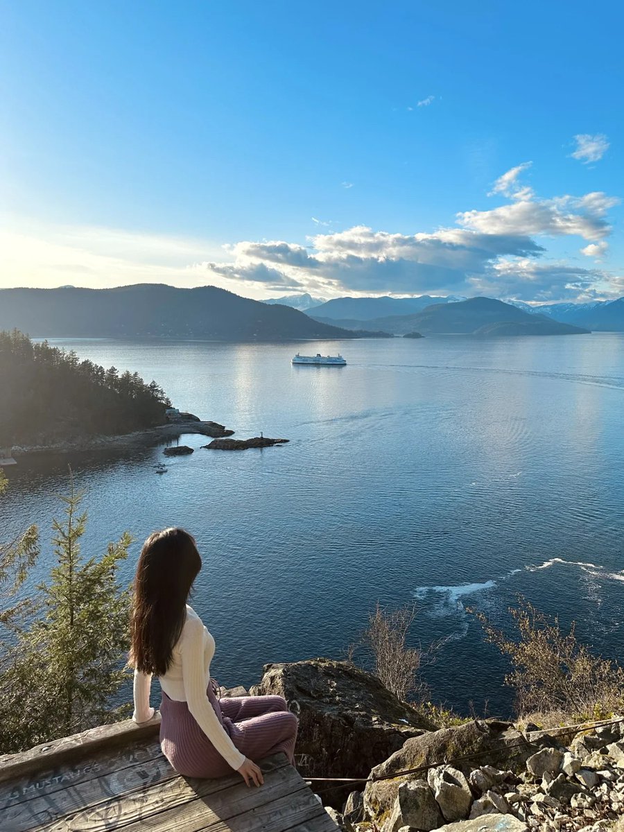 Joanne Lin Dali
focus on
Vancouver｜Secret observation deck on the street💕 Check in is easy.
The sun was shining on Tuesday afternoon and I suddenly thought of this Instagram famous check-in spot, which is even more beautiful on a cloudy day and a warm sunset.💕