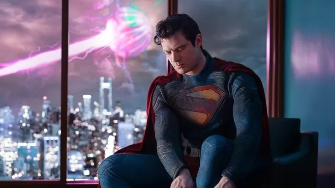 DCUonCB's tweet photo. Twisters director Lee Isaac Chung praised Superman actor David Corenswet after working with him.

"David was going out for that role when we were filming. I remember, we were all really secretly rooting for him."

https://t.co/G6lQnCXwlY https://t.co/We6olsMq1A