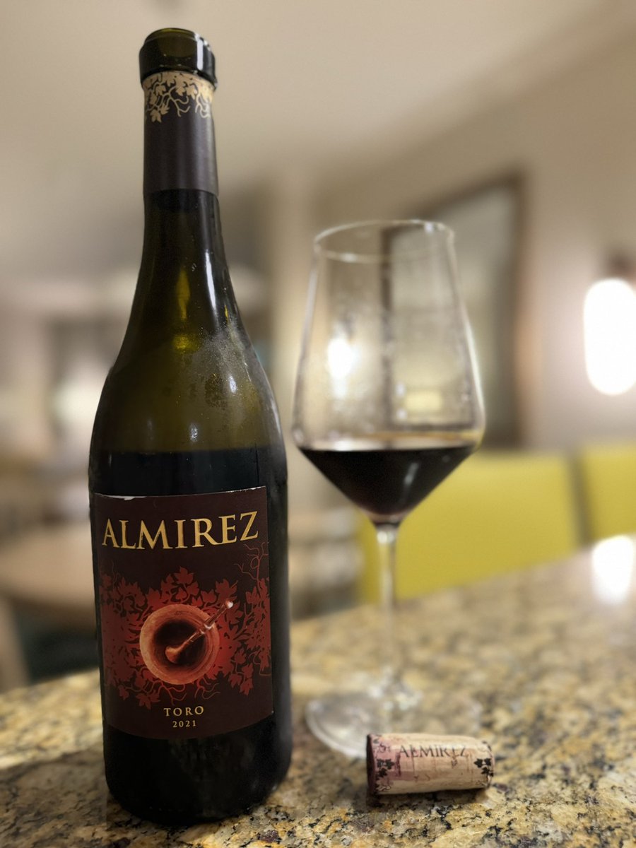 OzonoWines's tweet photo. Toro 🇪🇸 #Almirez #TesoLaMonja https://t.co/5yUBB5G65G