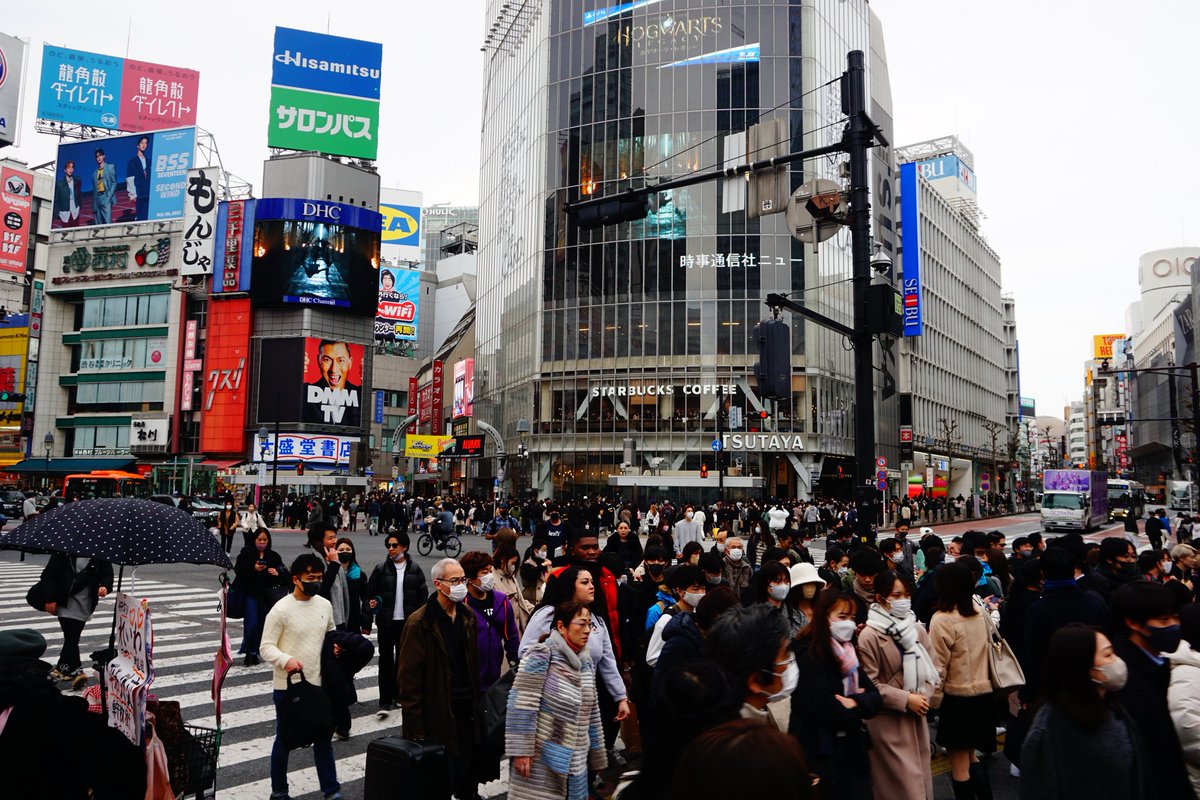 constthinker's tweet photo. #photography #streetphotography #Japan #Tokyo #Shibuya #Hachiko #東京 #日本 #渋谷区 https://t.co/ED2TXd28Bj