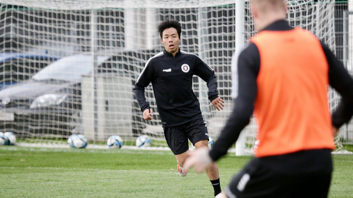 marugado's tweet photo. #AustriaKlagenfurt Fans READ BELOW⤵️

A Korean talent with exceptional creativity and playmaking abilities, Lee Min-young #10 이민영

No one is talking about this kid, learn about him before he breaks out! https://t.co/zHbOdglWPB