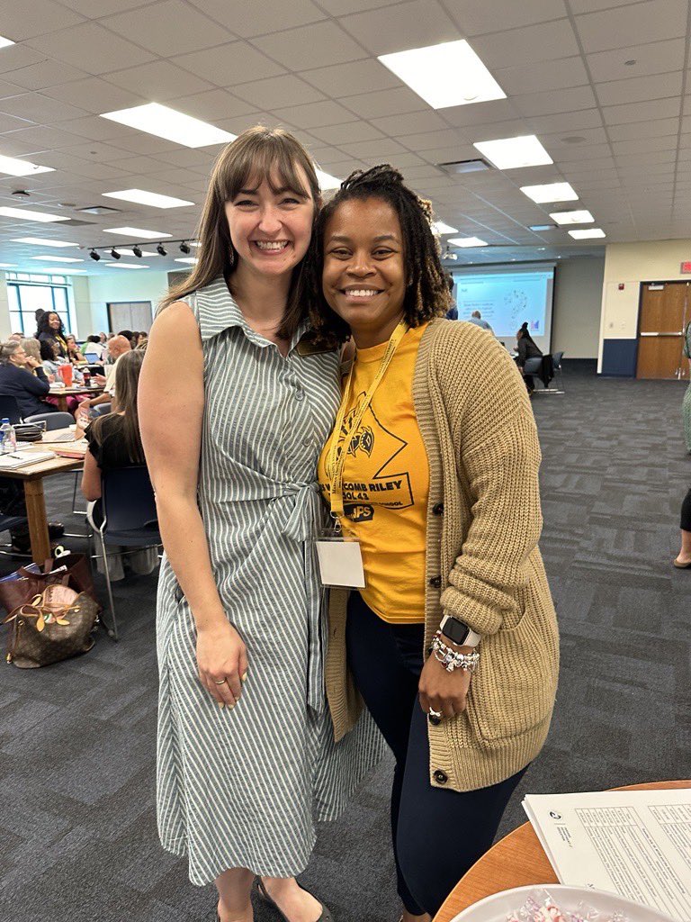 _Lacey_Ladd's tweet photo. So fun to see a former trainee and make a new friend❤️ #INLitCadre @muvibrantschls @_MissEDUcation_ https://t.co/VSIv2z7HXA