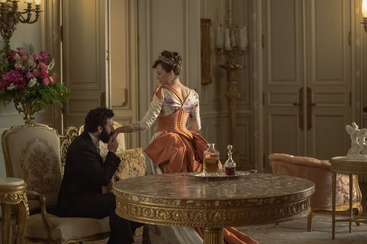 analgesicsleep's tweet image. Our first piece is the short “Great Choice” (youtu.be/aNXmtBJbt3E?si…) directed by Robin Comisar and starring   Future “The Gilded Age” couple Carrie Coon and Morgan Spector. I don’t want to give too much away so.. yeah.. enjoy🤐
#LaEsoterica #GreatChoice #horror