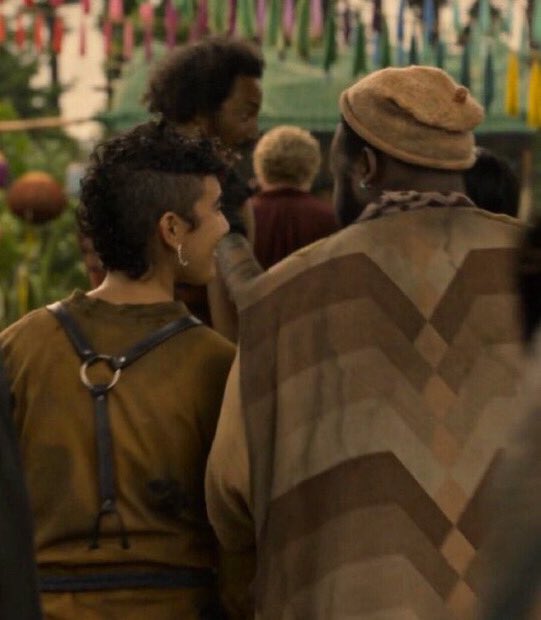 they’re anchors for each other